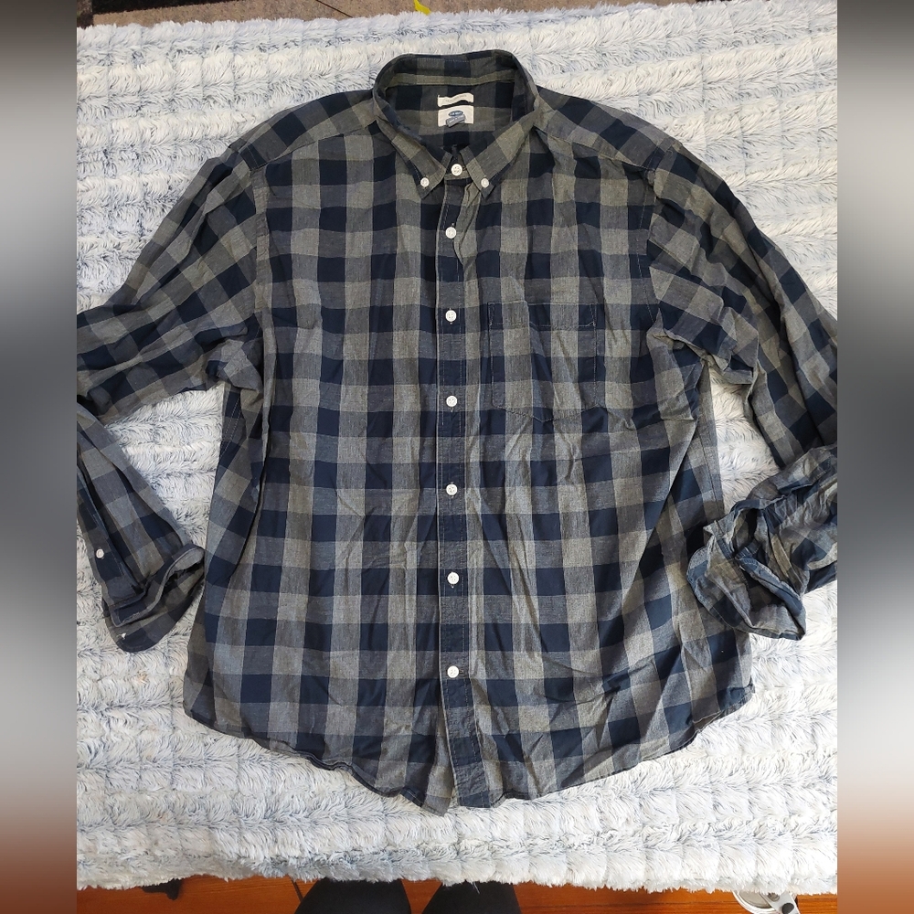 Old Navy Navy and Gray Plaid Shirt - Picture 1 of 3